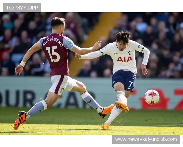 热刺边路组合配合制造出多次头球机会 热刺边路组合配合制造出多次头球机会