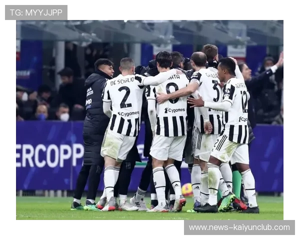 尤文外线强势推进成功 尤文外线强势推进成功