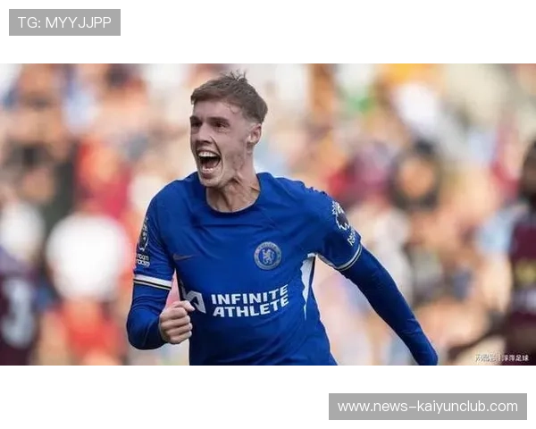 切尔西帕尔默脚下变化甩开防守后推射得手——在绿茵场上书写的极致瞬间